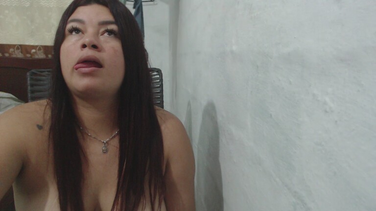 AlexaAddario's Streamate show and profile