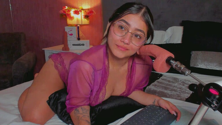 TinaClaytoon's Streamate show and profile