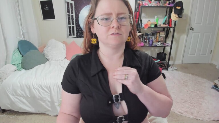 Michellelovesu's Streamate show and profile