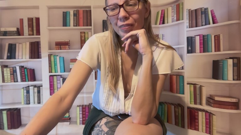 RolePlayingLucy's Streamate show and profile