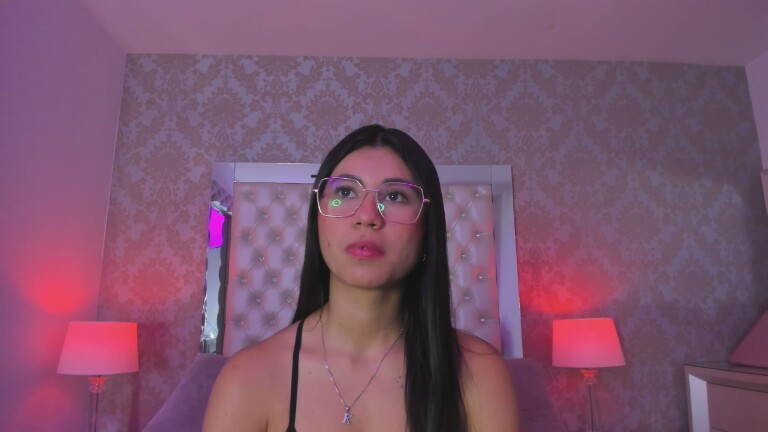 LylaKarl's Streamate show and profile