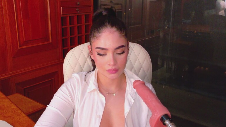 AnaKova's Streamate show and profile