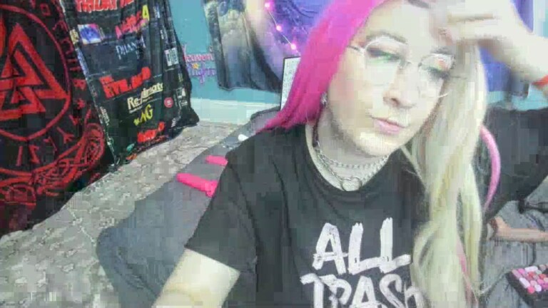 ShaeWednesday's Streamate show and profile