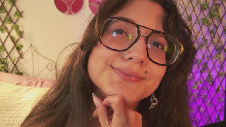 HaileyBunny_18's Streamate show and profile