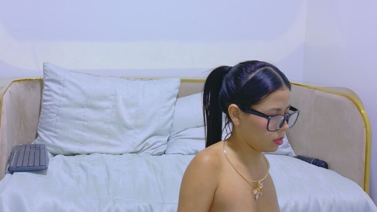 KiraCollins's Streamate show and profile