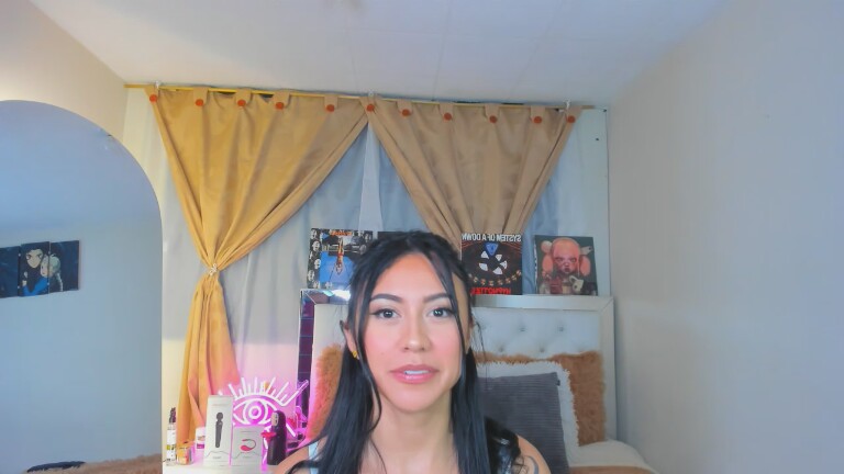 NinaMonet's Streamate show and profile
