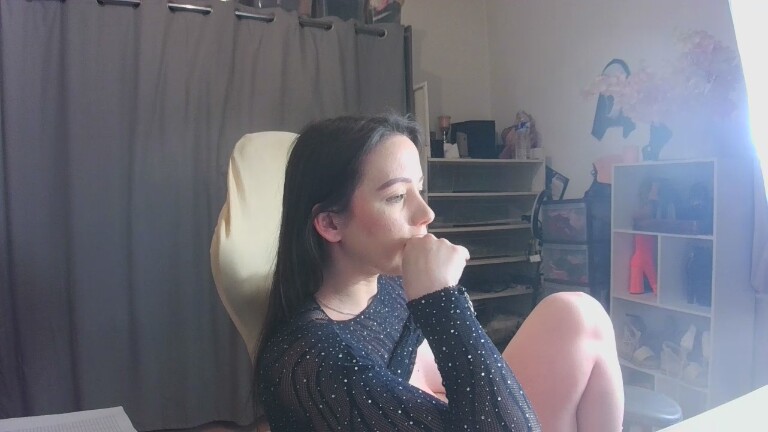 hotenza's Streamate show and profile