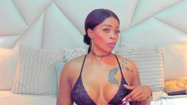 TyraaLambert's Streamate show and profile