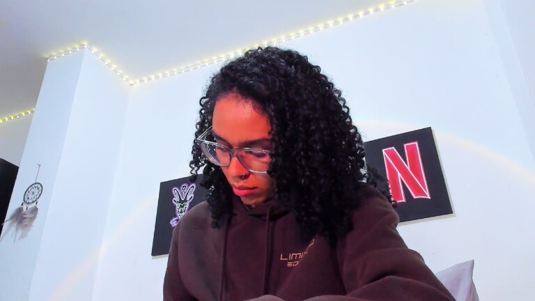 MacarenaaWalker's Streamate show and profile