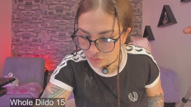 mei_millers's Streamate show and profile