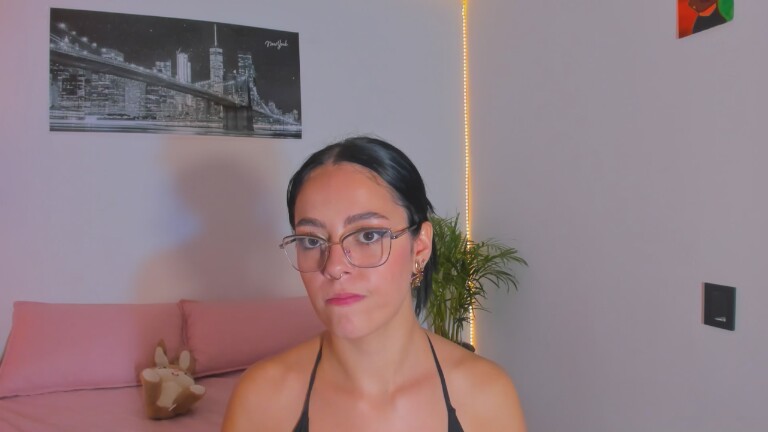 Aria_Greyy's Streamate show and profile