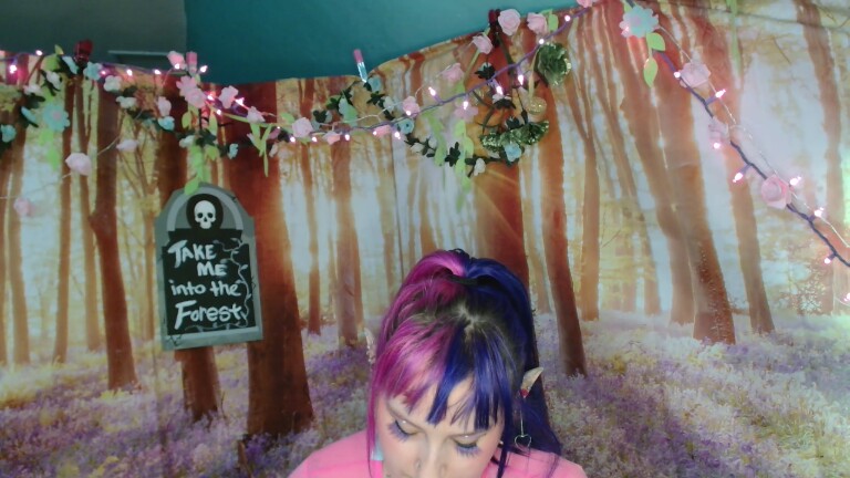 ItsMagicalMae's Streamate show and profile