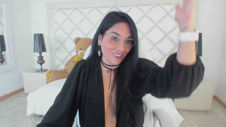 mia_sweetie's Streamate show and profile