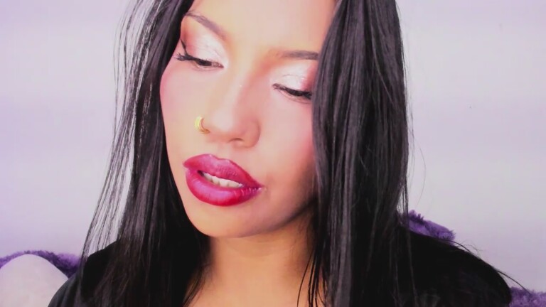 KimJohnsson019's Streamate show and profile