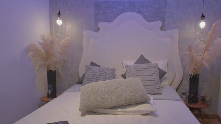 Alisson_Drew's Streamate show and profile