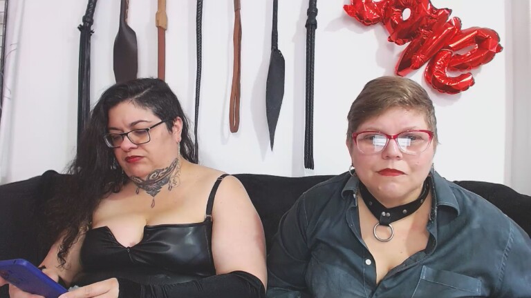 mistressmara_sumleah_bdsm's Streamate show and profile