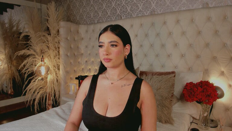 Dannah_Gomez's Streamate show and profile