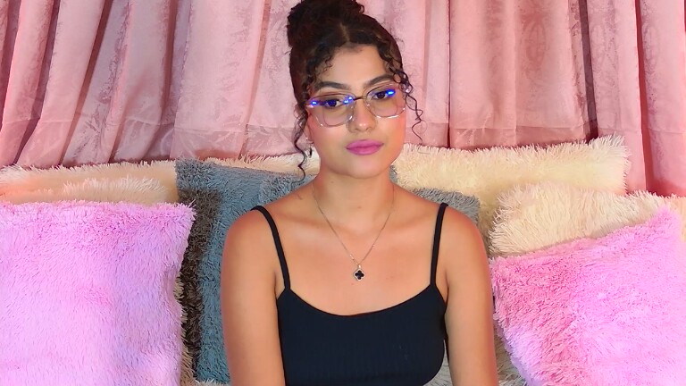 ValleryJohnson's Streamate show and profile