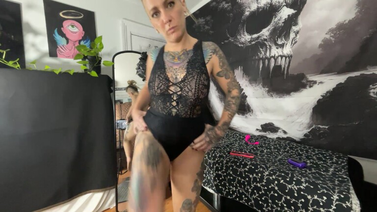 AmberWavesXO's Streamate show and profile