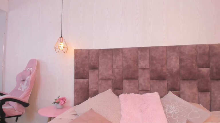 Aleyah_Cox's Streamate show and profile