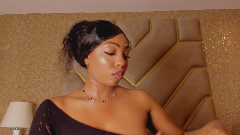 AnnyDuque's Streamate show and profile