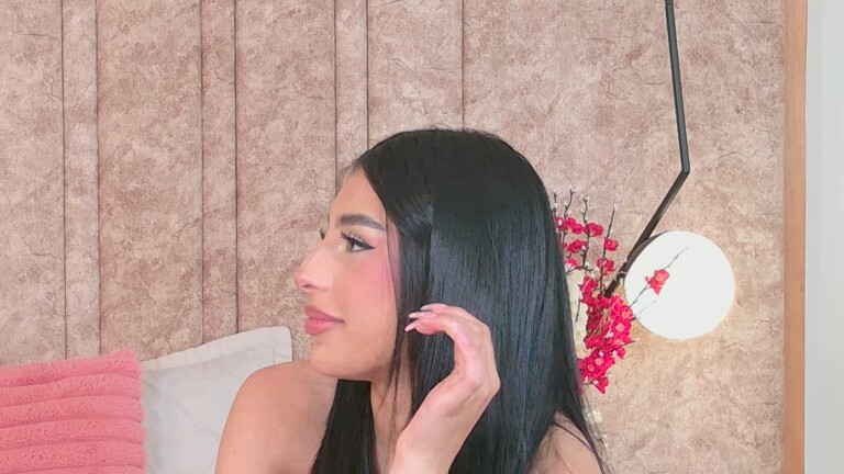 LissRibeiro's Streamate show and profile