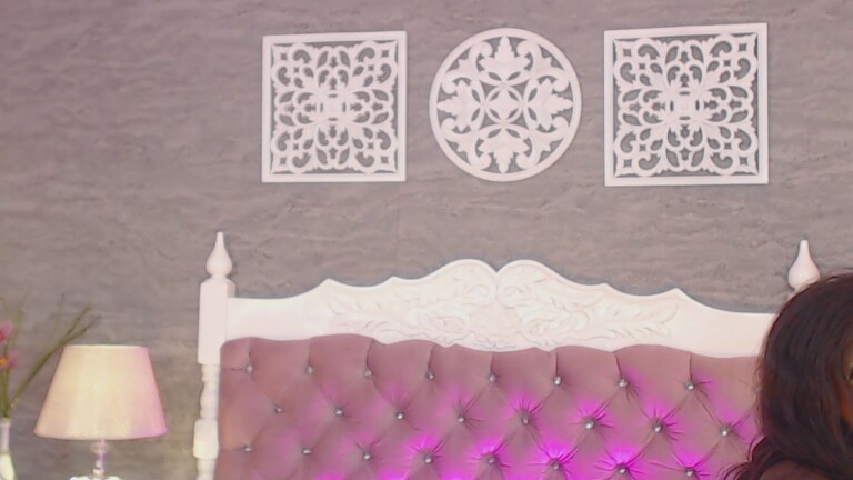 Amber_Santana's Streamate show and profile