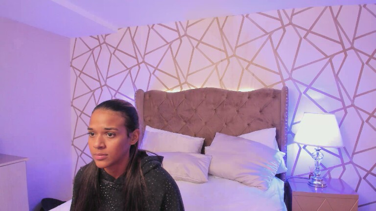 SaschaFit's Streamate show and profile