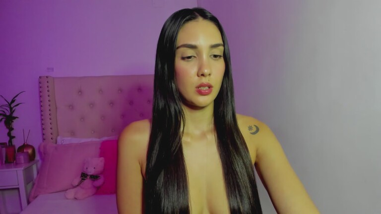 SoyLili's Streamate show and profile