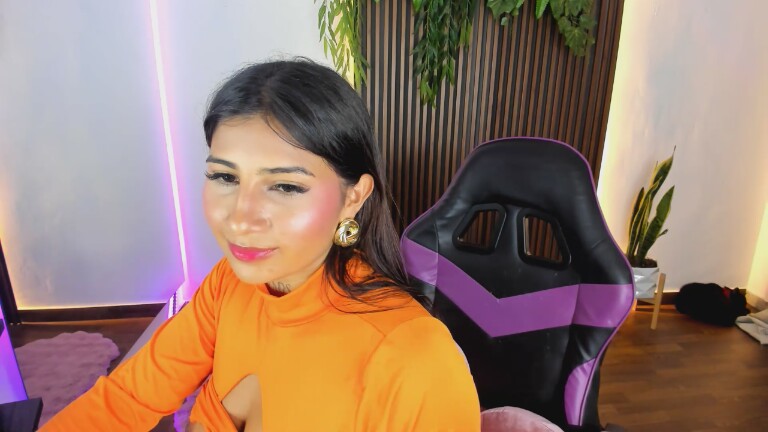 BrunetteeX's Streamate show and profile